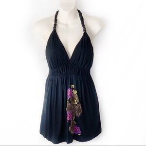 EUC-LIVE With Love Cross & Flowers embroidered Top